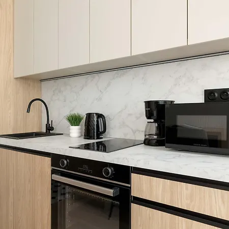 Comfortable With A Desk In The Center Of Near Spodek By Renters Apartmán *